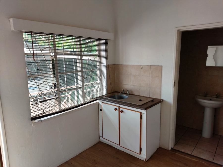 16 Bedroom Property for Sale in Bult West North West